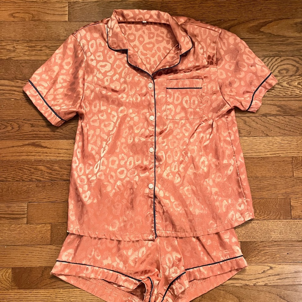 Pink Silky Leopard Print Pajama Set